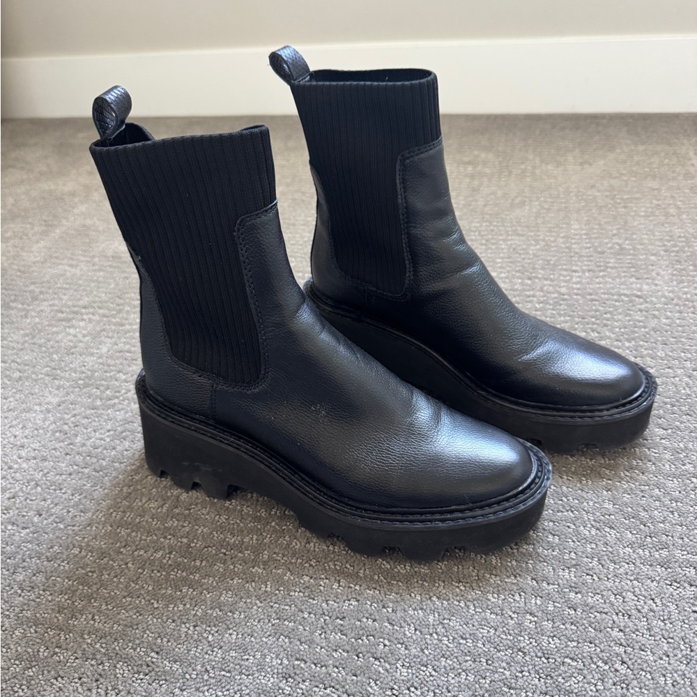 Dolce Vita Black Ankle Booties